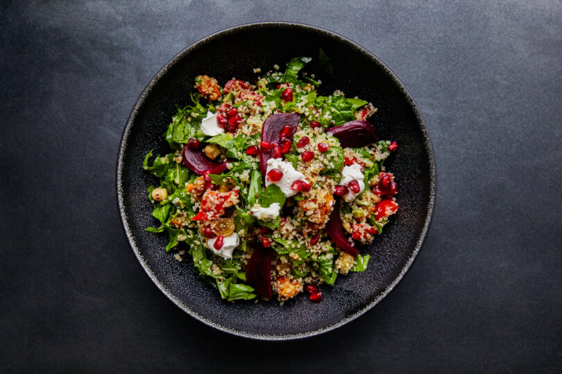 Photo de la recette : Recette salade de quinoa avec racines de betteraves et epinards