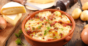 Photo de la recette : Recette tartiflette reblochon lardons traditionnelle