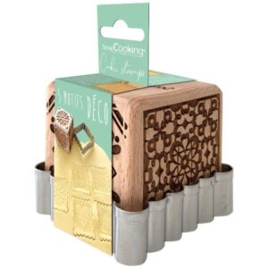 Photo de SCRAPCOOKING Tampon à biscuits bois 5 décors + découpoir - Déco