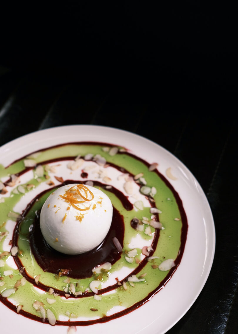 Photo de la recette : Recette burrata au pesto basilic et concassé de noix