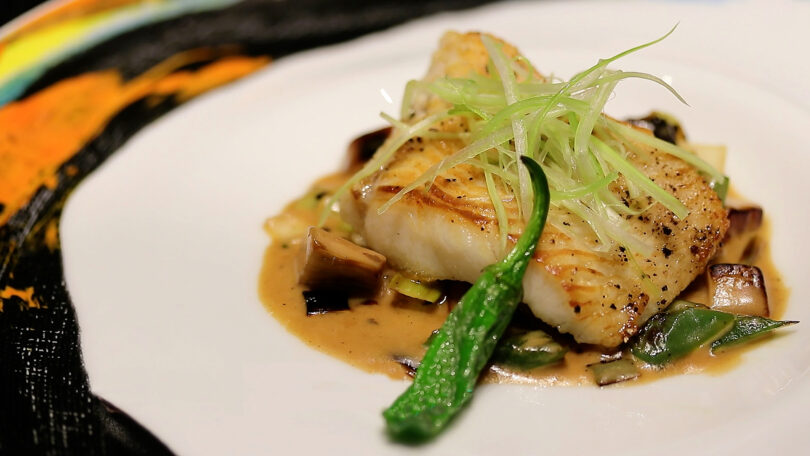 Photo de la recette : Recette cabillaud poêlé aux champignons et sauce beurre blanc au soja