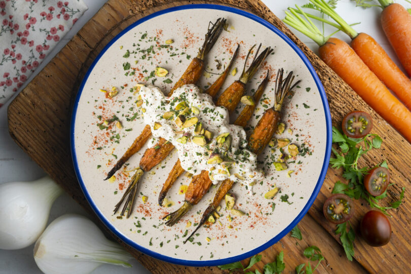 Photo de la recette : Recette carottes rôties au four avec burrata italienne et pistaches