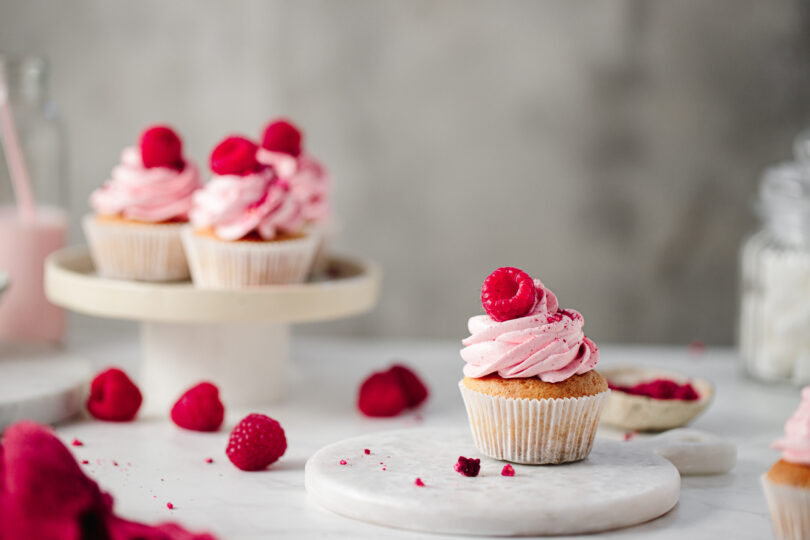 Photo de la recette : Recette cupcakes à la framboise
