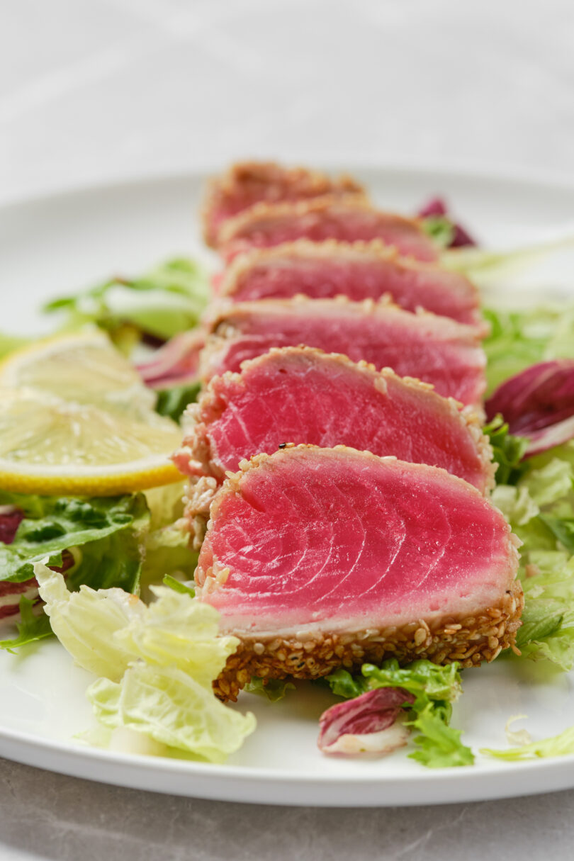 Photo de la recette : Recette de filets de thon en croute aux herbes