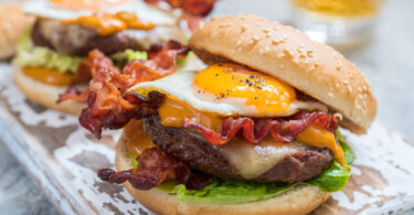 Photo de la recette : Recette hamburger oeuf bacon
