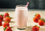 Photo de la recette : Recette Milk-shake à la fraise facile