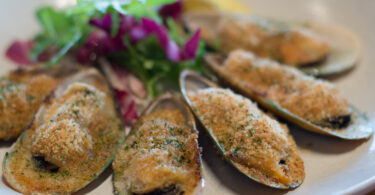 Photo de la recette : Recette moules au beurre farcies