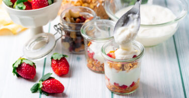 Photo de la recette : Recette parfait aux fraises et granola