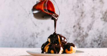 Photo de la recette : Recette profiteroles sauce chocolat gourmandes