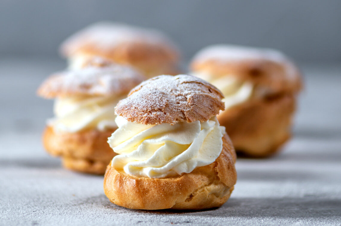 Photo de la recette : Recette profiteroles maison à la crème