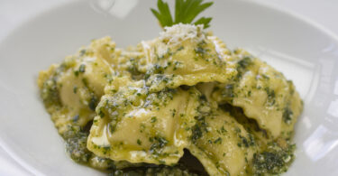 Photo de la recette : Recette raviolis au fromage et pesto