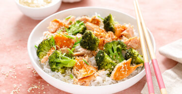 Photo de la recette : Recette riz au brocolis et saumon sauce sésame