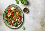 Photo de la recette : Recette salade aux fraises, tomates et fromage halloumi
