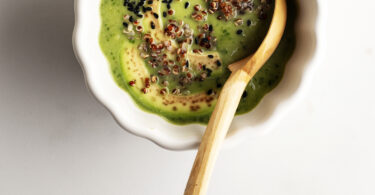 Photo de la recette : Recette soupe d'avocats et quinoa
