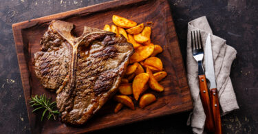 Photo de la recette : Recette T-bone avec pommes de terre sautées