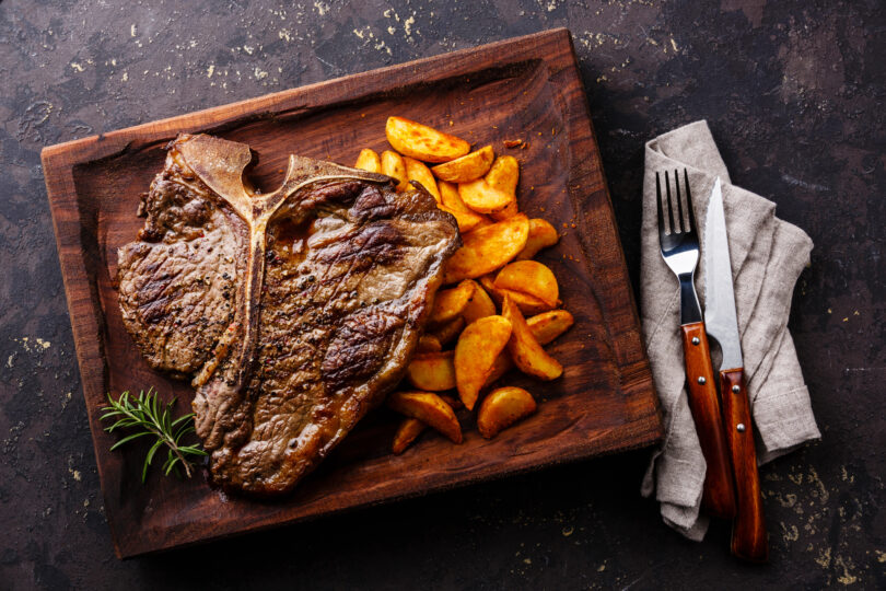 Photo de la recette : Recette T-bone avec pommes de terre sautées