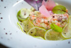 Photo de la recette : Recette de tartare au saumon frais et tranche de citron vert
