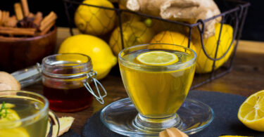 Photo de la recette : Recette thé à la menthe miel citron gingembre