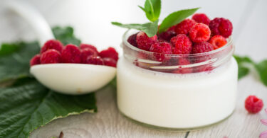 Photo de la recette : Recette yaourt maison à la framboise