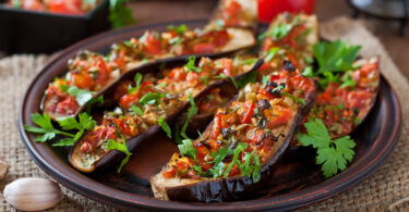 Photo de la recette : Recette aubergines cuites à la tomate et au paprika