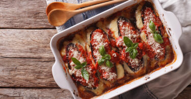 Photo de la recette : Recette aubergines farcies à la tomate et fromage