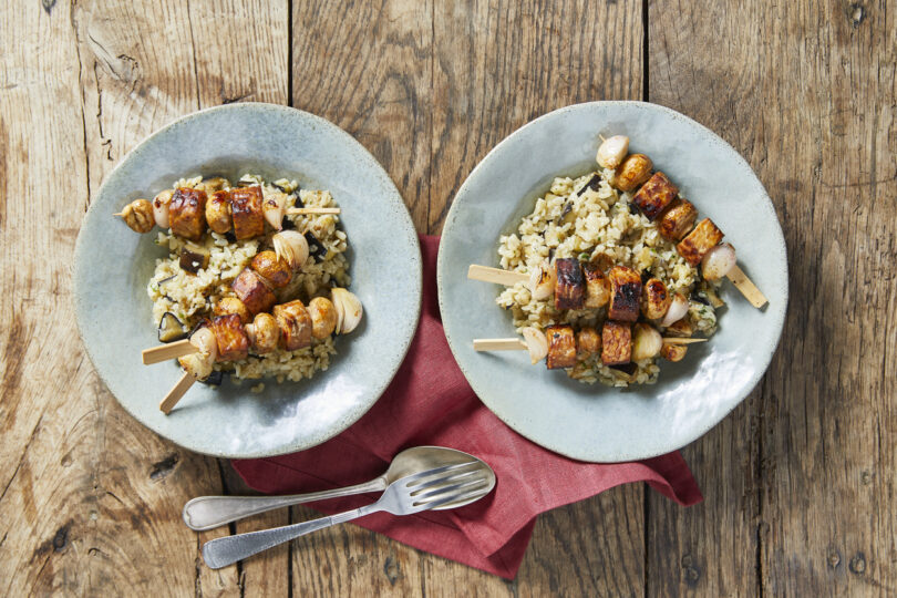 Photo de la recette : Recette de brochettes de tempeh et champignons