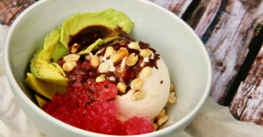 Photo de la recette : Es Podeng : sundae de crème glacée coco traditionnel de Jakarta