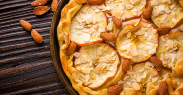 Photo de la recette : Recette galette croustillante aux pommes et amandes