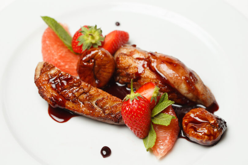 Photo de la recette : Recette magrets de canards sauce aigre-douce aux fraises et figues