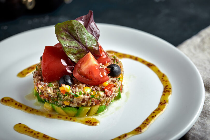 Photo de la recette : Recette pavé d'avocat tomate et quinoa