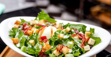 Photo de la recette : Recette d'une salade césar fraiche