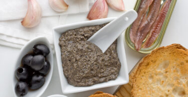 Photo de la recette : Recette de la tapenade provençale aux anchois