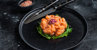 Photo de la recette : Recette tartare saumon oignons rouges